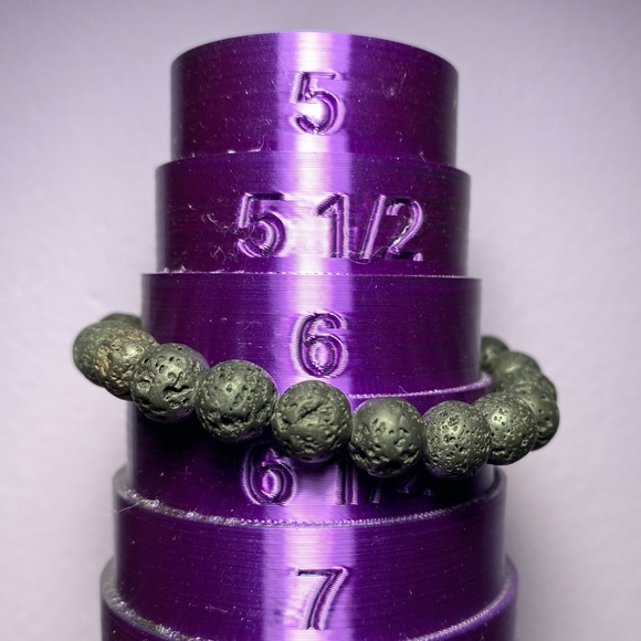 BLACK LAVA STONE STRETCHY NATURAL GEMSTONE BRACELET ~7MM - Picture 4 of 6